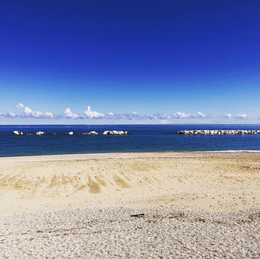 Camping La Pineta Porto Recanati Bagian luar foto