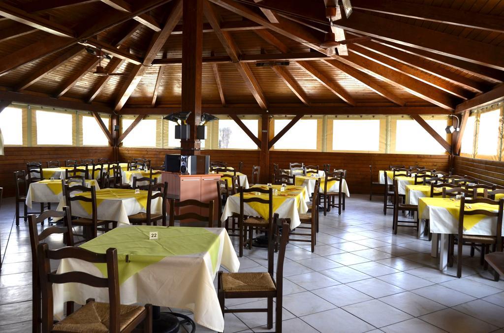 Camping La Pineta Porto Recanati Bagian luar foto