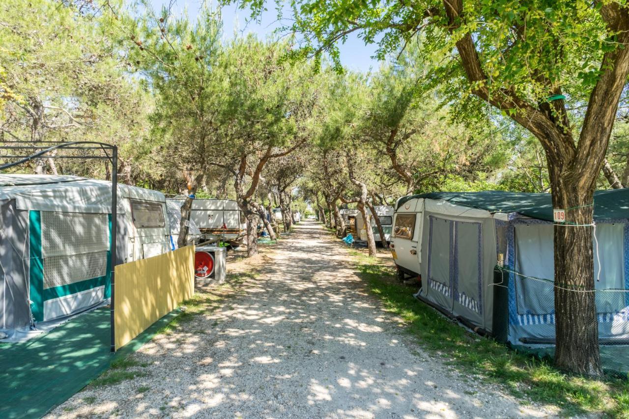 Camping La Pineta Porto Recanati Bagian luar foto